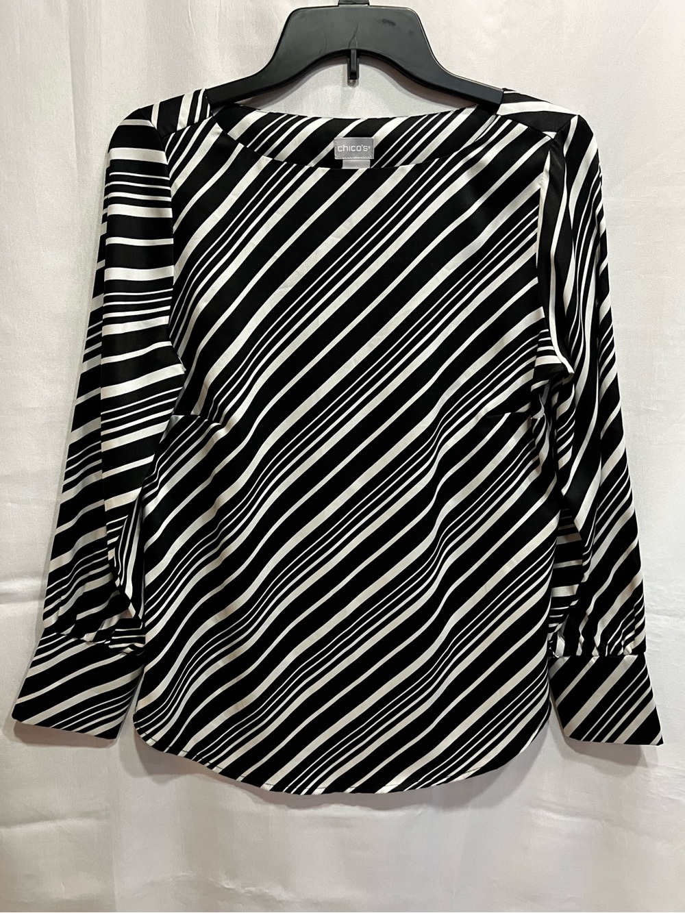 Chico's Black & White Diagonal Stripe Long Sleeve Blouse Size 0 (4/6)